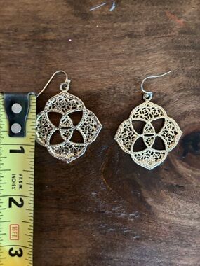 Kendra Scott Gold Logo Dawn Drop Earrings